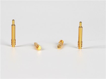 Pinnijiet Pogo tad-Deheb Mgħobbija b'Rebbiegħa